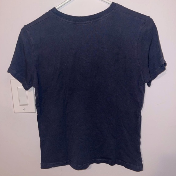 Brandy Melville Women's T-shirt - Picture 3 of 4